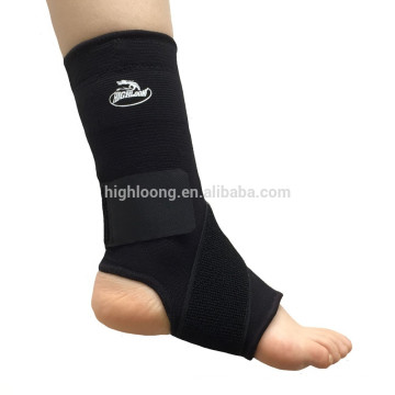 Adjustable neoprene ankle brace with bind